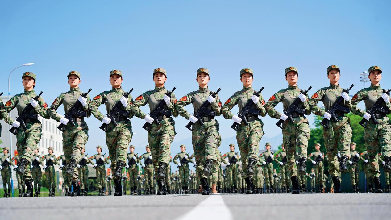 铿锵玫瑰阔步走在新征程上PG电子麻将胡了2模拟器